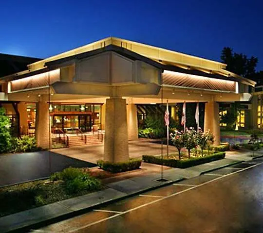 Doubletree By Hilton Sacramento