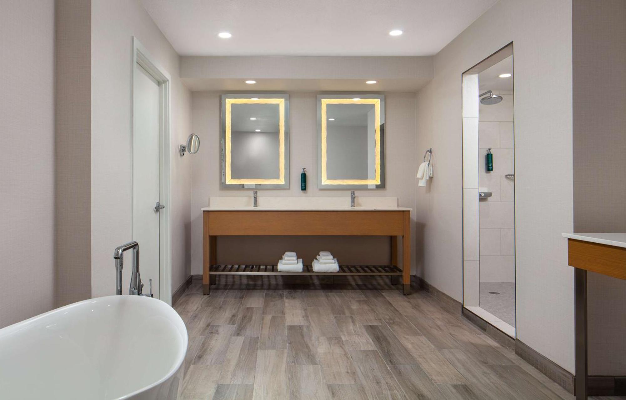 Doubletree By Hilton 4* Sacramento